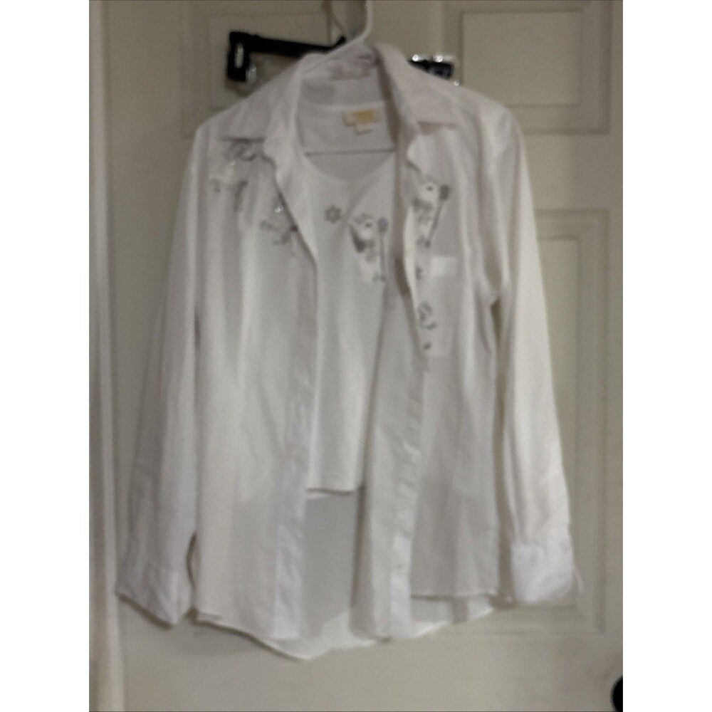 Tia Designs, Button Down And Tank Embellish Silver Santa Medium
